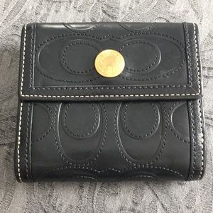 Coach Wmns Black Leather Embossed Signature Wallet